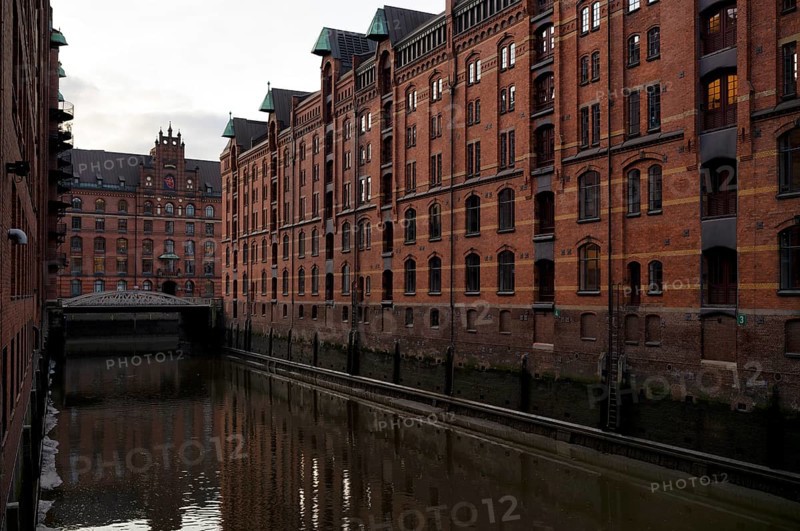 Warehouses, façade, brick building, Hamburger Speicherstadt, Hafencity, Canal, Free and Hanseatic City of Hamburg, Germany