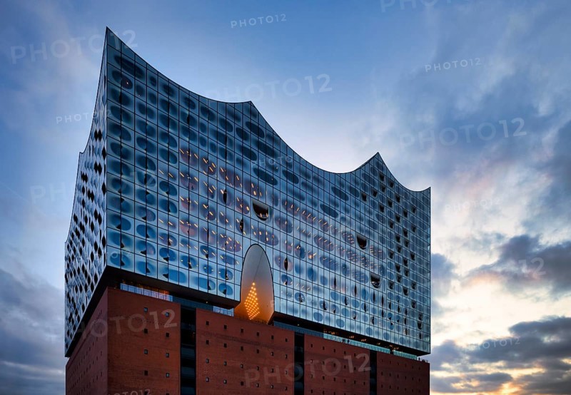 Glass façade of the Elbe Philharmonic Hall, Elphie, plaza, viewing platform, terrace, Free and Hanseatic City of Hamburg, evening light, Germany