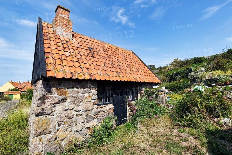 Traditional stone house, listed building, Christiansø, Christiansö, Ertholmene, Pea Islands, Bornholm, Baltic Sea, Denmark