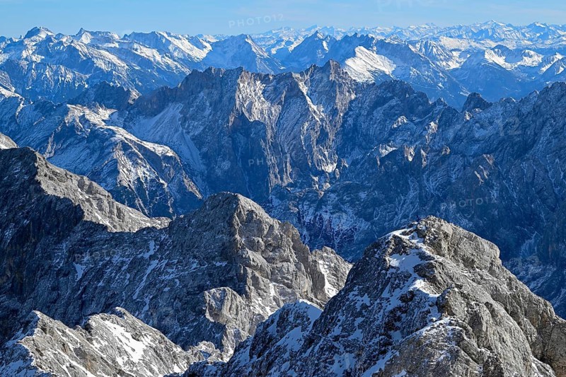 View of the Wetterstein Mountains from the mountain station of the Zugspitz cable car (2962 m), Grainau municipality, Garmisch-Partenkirchen district, Bavaria, Germany