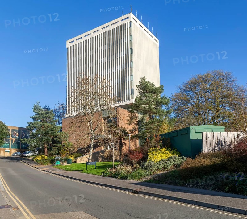 The Physics building, Streatham Campus, University of Exeter, Exeter, Devon, England, UK architect Sir Basil Spence 1962