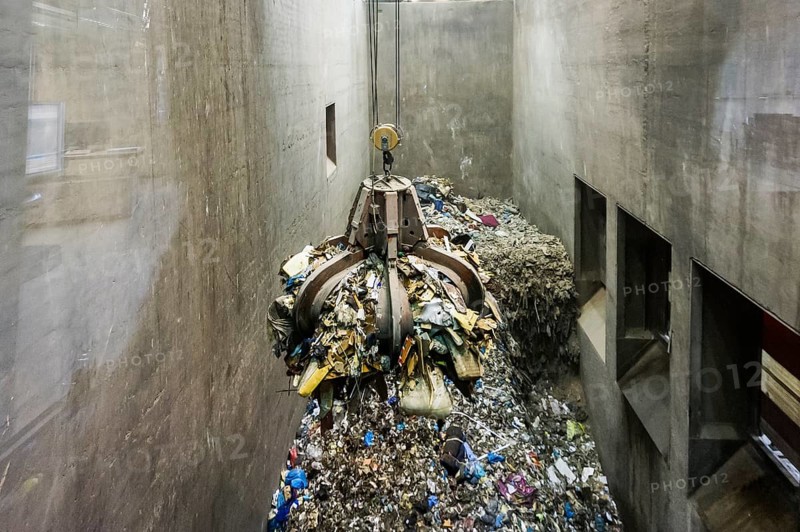 Garbage, household waste, waste separation, waste incineration, waste incineration plant, energy, TREA, Eschbach, Breisgau, Baden-Württemberg, Germany
