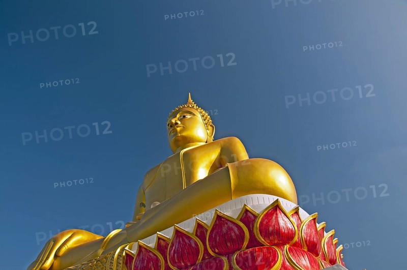 Bhumispara mudra, Buddha Gautama at the moment of enlightenment, Nong Khai, Thailand, Asia