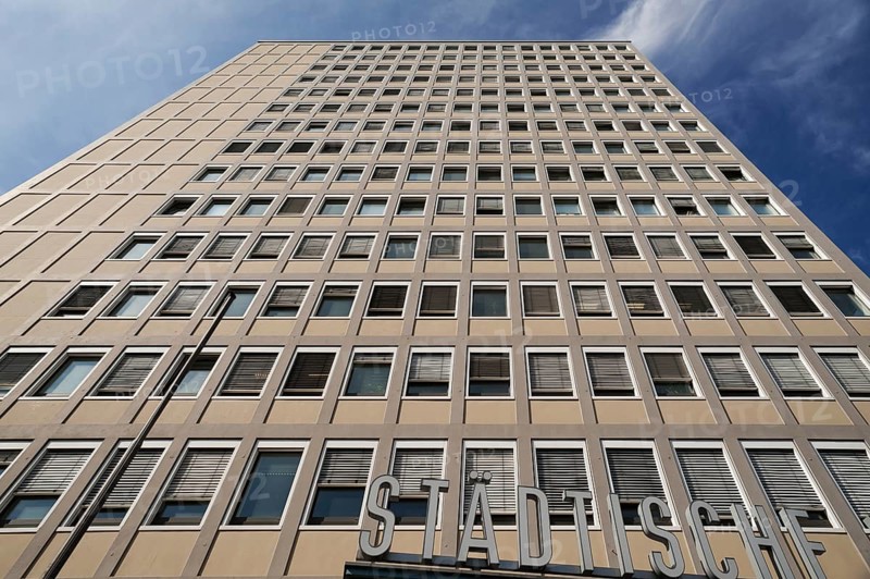 Facade of the heritage-protected Plärrer skyscraper from the 1950s, today EWAG skyscraper, Nuremberg, Middle Franconia, Bavaria, Germany