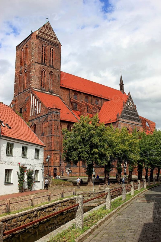 St. Nicholas Church, important building of North German brick Gothic and part of the UNESCO World Heritage Site, Wismar, Northwest Mecklenburg district, Mecklenburg-Western Pomerania, Germany
