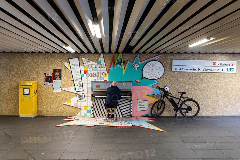 Open piano at the Charlottenplatz tram stop. The project is a cooperation between StadtPalais, Stuttgarter Strassenbahnen AG and the Jukus Youth Art School. Stuttgart, Baden-Württemberg, Germany