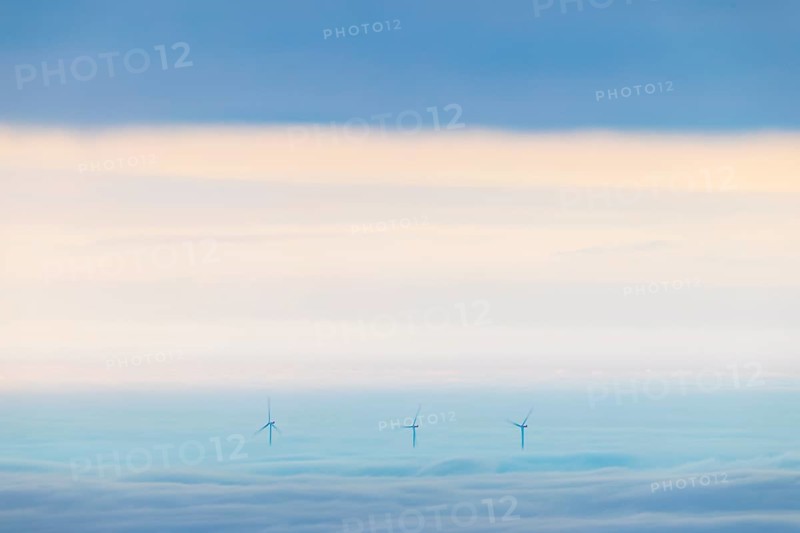 Inversion weather, fog, sunrise, autumn, view from Breitenstein of wind edges sticking out of the fog, Ochsenwang, Swabian Jura, Baden-Württemberg, Germany