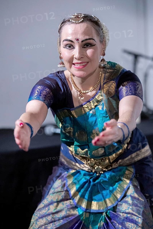 Eva Isolde Balzer, dancer, Hope in Resonance, Carnatic Music and Bharatanatyam Fundrising Evening For Gaza, 08.11.2025, ITZ, intercultural dance center, Berlin, Germany