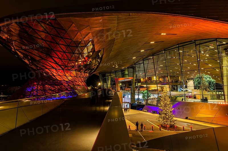 Bundbeleuchtete BMW-Welt, Petuelring, Munich, Upper Bavaria, Bavaria, Germany