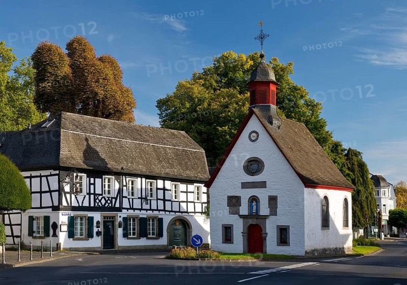 Marienkapelle und half-timbered house, Rhöndorf, Bad Honnef, North Rhine-Westphalia, Germany