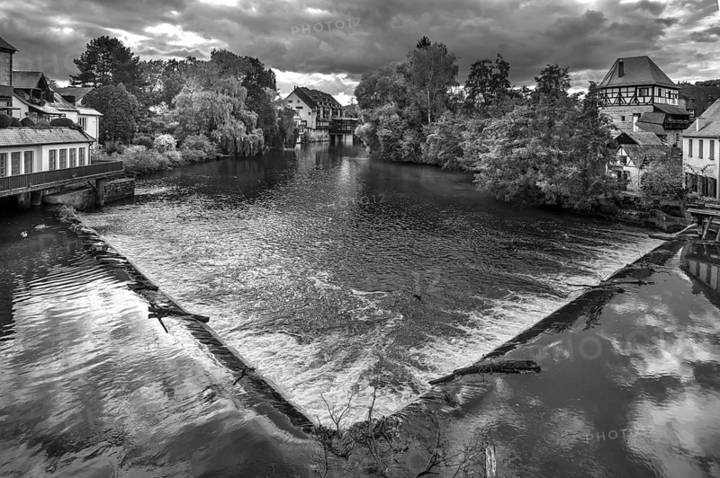 View of the Pegnitz with the river weir, on the right the historic Jewish Tower, black and white, Lauf an der Pegnitz, Middle Franconia, Bavaria, Germany
