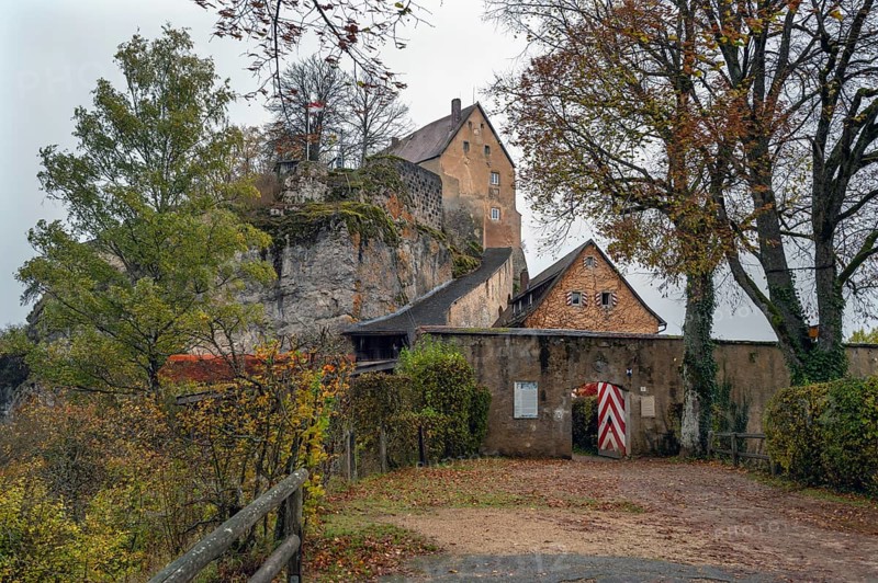Pottenstein Castle, dating from around 1057 and 1070, today a museum, Pottenstein, Franconian Switzerland, Upper Franconia, Bavaria, Germany
