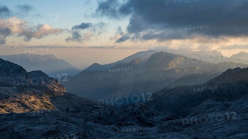 Early morning view from the Wildalmkirchl bivouac across the Steinerne Meer to the Hagengebirge, Berchtesgaden National Park, Berchtesgaden Alps, between Bavaria and Austria