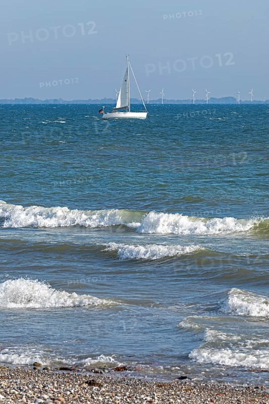 Sailboat, waves, swell, Baltic Sea, Geltinger Birk nature reserve, Nieby, Schleswig-Holstein, Germany