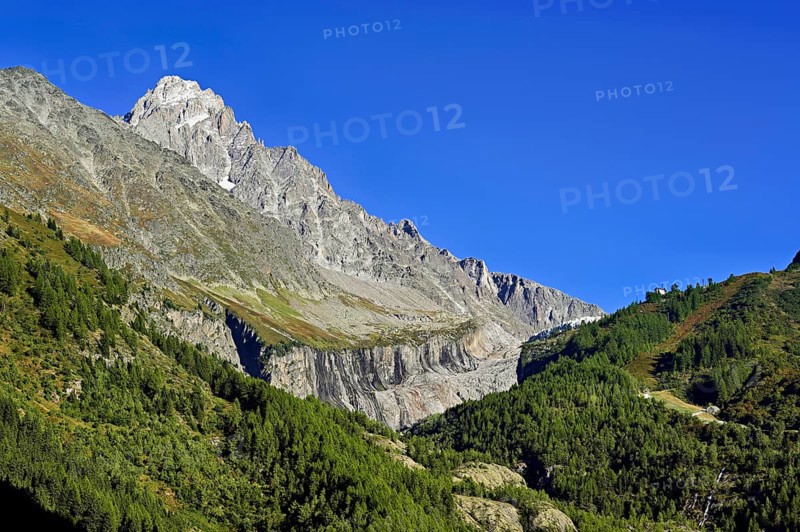 Aiguille du Chardonnet, front foothills of the Argentière glacier, Argentière, Chamonix-Mont-Blanc, Haute-Savoie, France