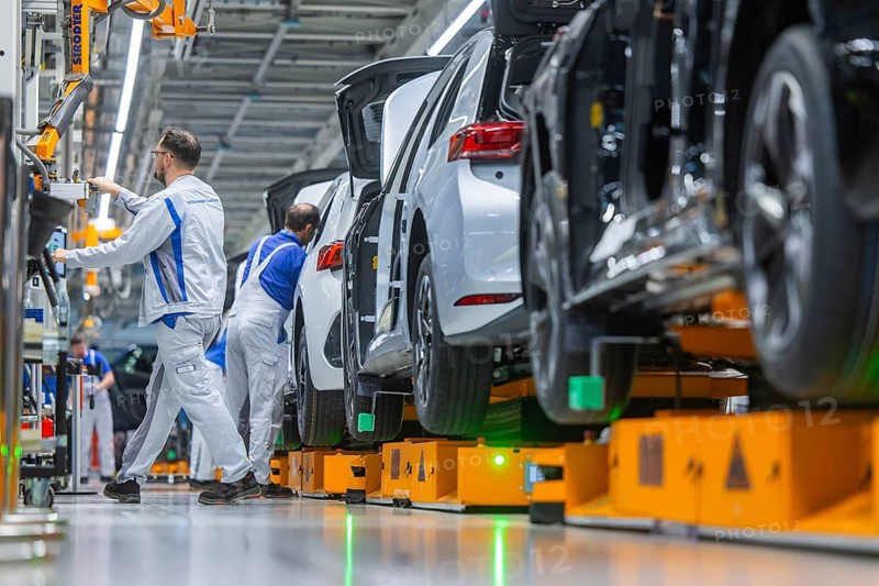 Electric car production in the assembly halls of VW in Zwickau, Zwickau, Saxony, Germany