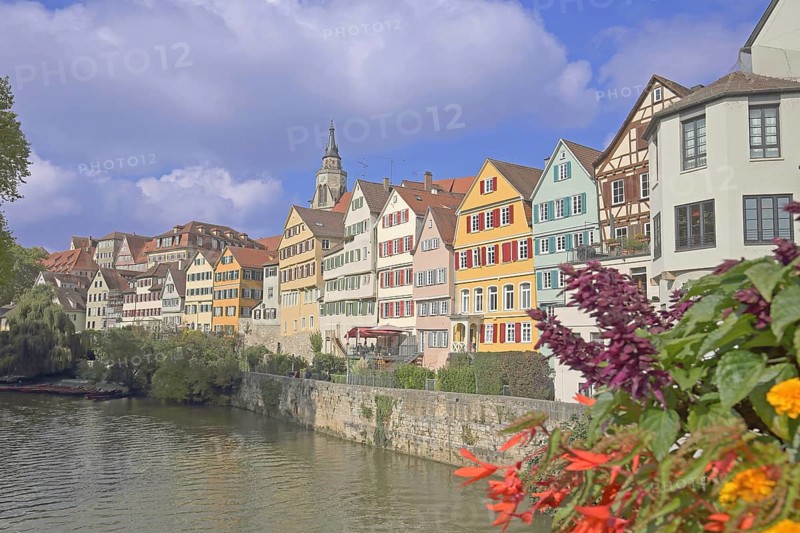 Colourful house front on the Neckar, house facade, Neckar bank, Neckar front, flower decoration, Eberhardsbrücke, Tübingen, Neckartal, Baden-Württemberg, Germany