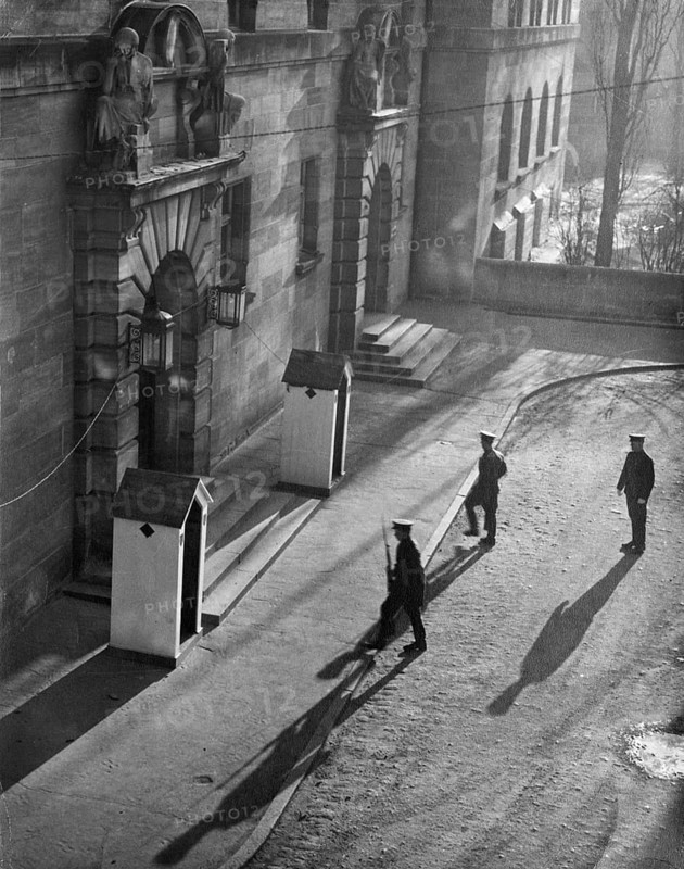 Nuremberg Trials, main war criminals, guards in front of the court building, Nuremberg 1946