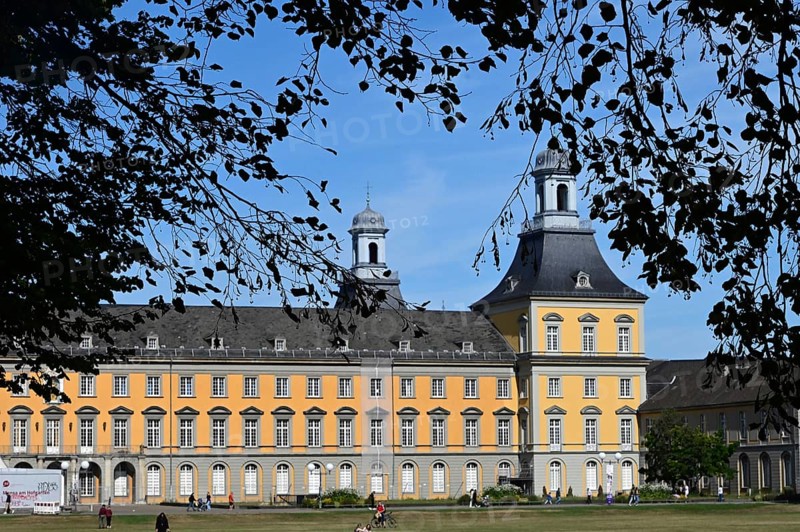 Main building of the Rheinische Friedrich-Wilhelms-Universität Bonn