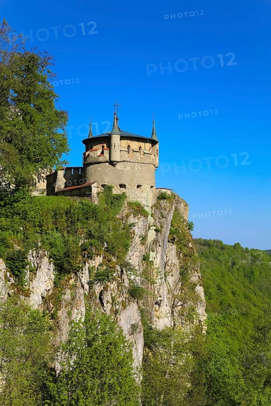 Augustenturm, cannon tower, Lichtenstein Castle, fairytale castle of Württemberg, romantic fairytale castle on the eaves of the Swabian Alb, historicism, architecture, new building 1840-1842, according to plans by architect Carl Alexander Heideloff, 19th century, rock, Honau, municipality of Lichtenstein, Baden-Württemberg, Germany