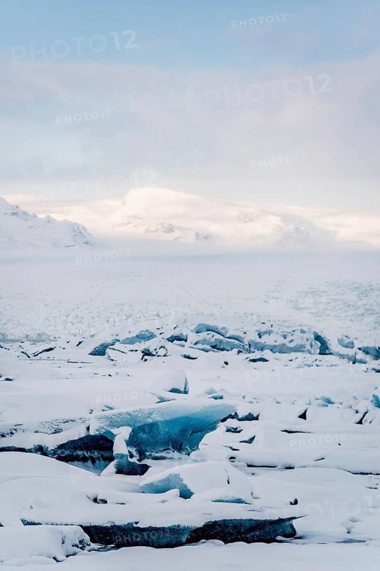 Jökulsarlon, icebergs, ice, glacial lake, Vatnajökull Glacier, winter, snow, sunset, Iceland* Jökulsarlon, Growler, Ice, Glacierlagoon, Vatnajökull Glacier, Snow, Sunset, Iceland