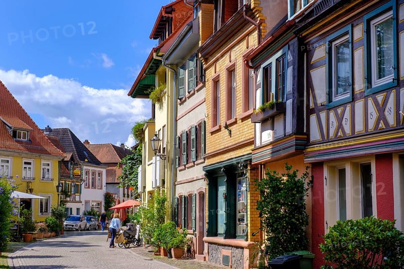 Kirchenstraße, half-timbered houses in the old town centre, Ladenburg, Rhine-Neckar district, Baden-Württemberg, Germany