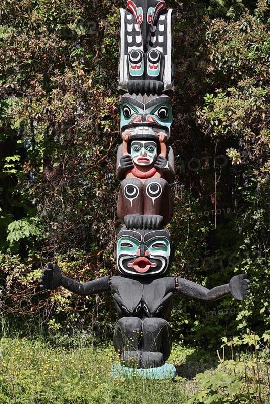 Totem Pole, Ga'akstalas Totem Pole, Stanley Park, Vancouver, British Columbia, Canada