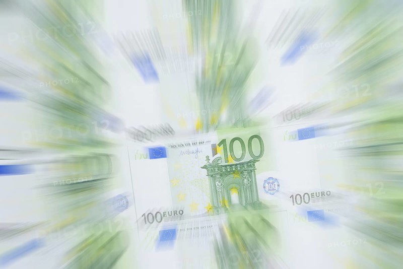 100 euro banknotes, 100 Euro, zoom effect