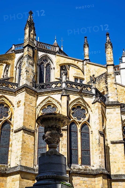 Cathedrale Sainte-Marie in Bayonne, Basque Country, Southwest France