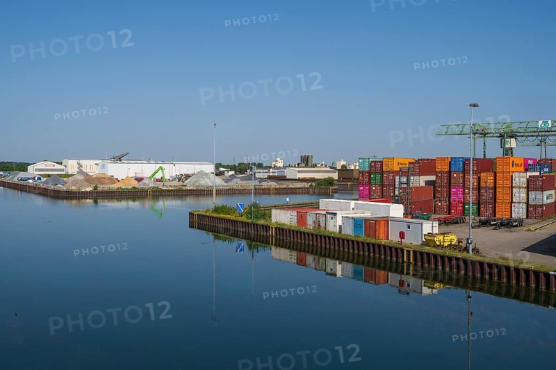 Container Terminal, CTD, canal, harbour, Dortmund, Ruhr area, North Rhine-Westphalia, Germany