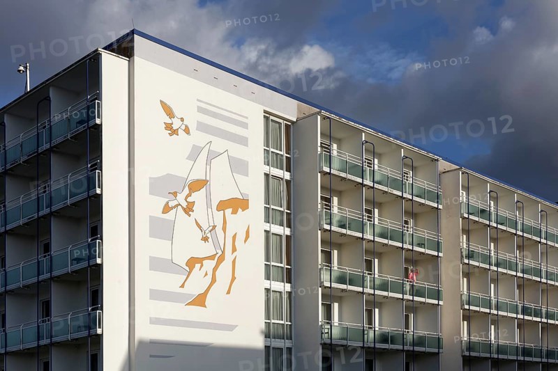 Morada Strandhotel Baltic resort Kühlungsborn, facade with mural, Baltic resort Kühlungsborn, Baltic Sea, Mecklenburg-Vorpommern, Germany