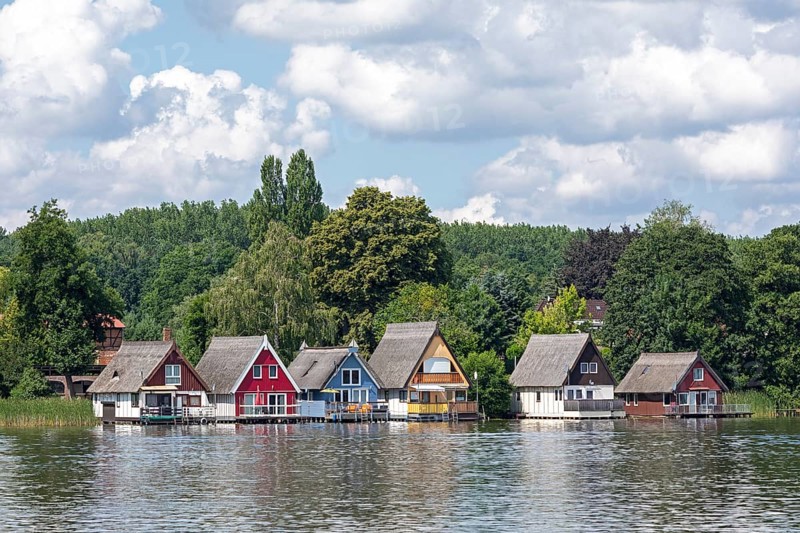 Boathouses, holiday homes on Lake Mirow, Mirow, Mecklenburg Lake District, Mecklenburg-Western Pomerania, Germany