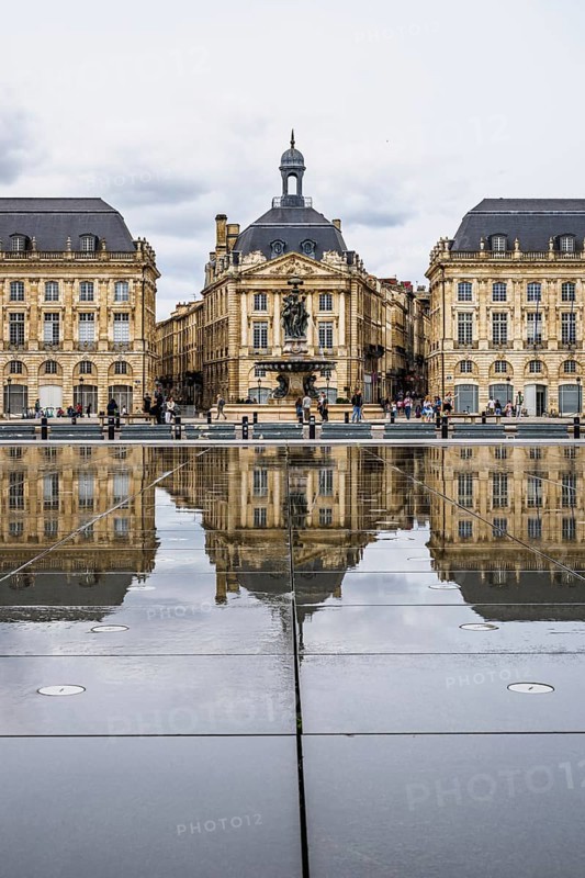 Miroir d'eau and Place de la Bourse, Bordeaux, Gironde, Nouvelle-Aquitaine, France