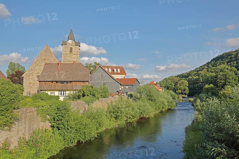 St Bartholomew's Church and Werra, bank, houses, idyll, Themar, cobblestone, Thuringia, Germany