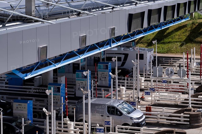 Toll station, toll, Barriere de Payage, Pont de Normandie, Normandy Bridge, cable-stayed bridge, Le Havre, Honfleur, Normandy, Calvados, France