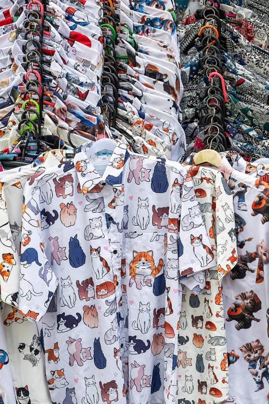 Sales shelf shirts