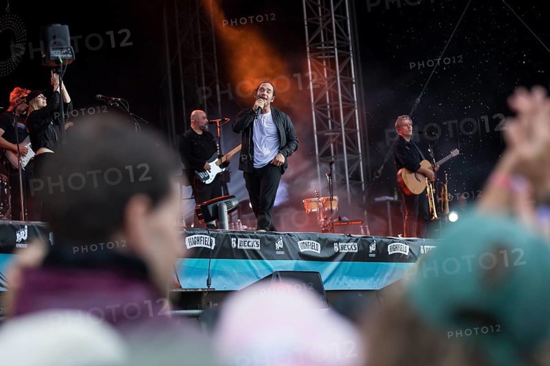 Bosse (Axel Bosse) at the Highfield Festival on Sunday, Störmthaler See, 18.08.2024