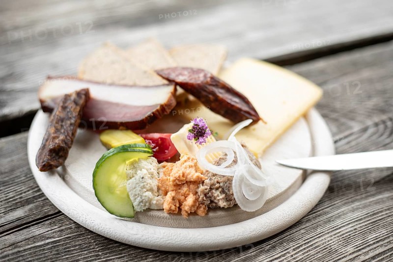 Snack at the Litzlhofalm, Seidlwinkl Valley, Rauris, Pinzgau, Salzburg, Austria