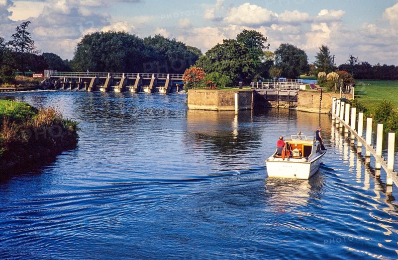 Boat on River Thames at Day's Lock, Little Wittenham, Oxfordshire, England, UK 1970s