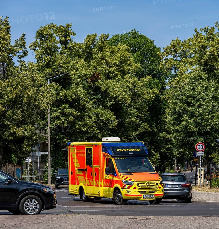 Road traffic, rescue vehicle of the Potsdam fire brigade, Brandenburg, Germany