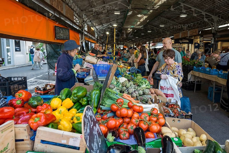 Market stall with vegetables, market hall, Marche Provencal, Antibes, Provence Alpes Côte d'Azur, South of France, France
