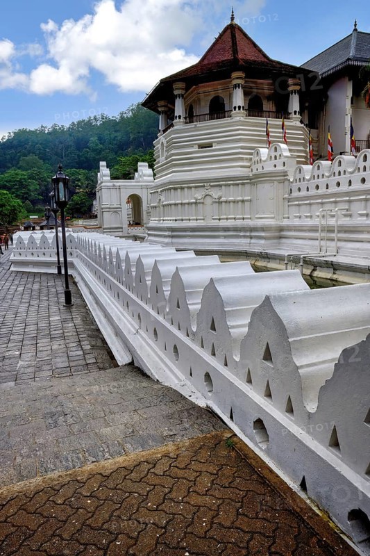 Temple of the sacred Tooth Relic or Sri Dalada Maligawa, Octagonal tower, Kandy, Sri Lanka
