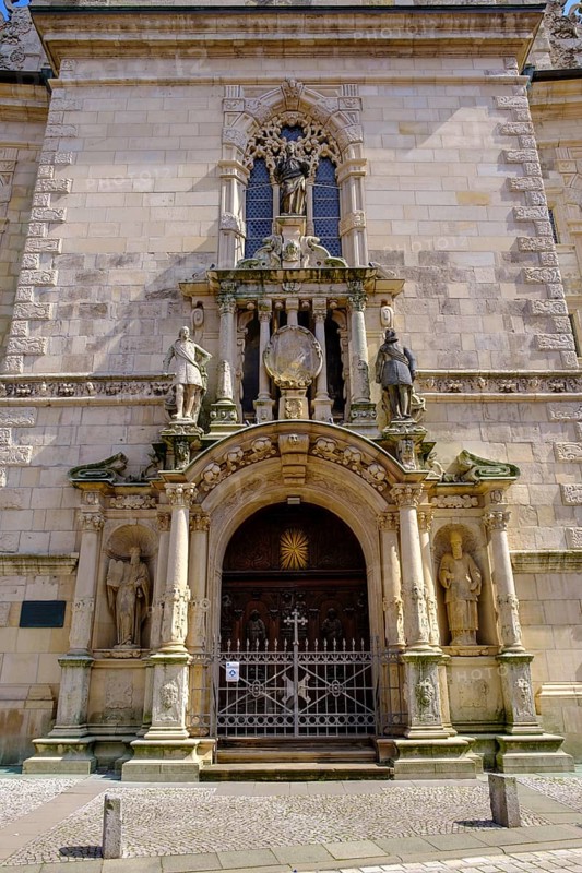 High Priest Aaron, Prophet Aaron, Portal, Church Beatae Mariae Virginis, Wolfenbüttel, Lower Saxony, Germany