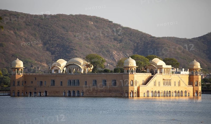 Jal Mahal Palace or Water Palace in Man Sagar Lake, Jaipur, Rajasthan, India