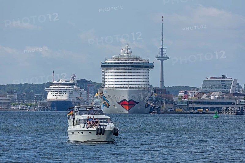 Yacht, ferry, cruise ship AIDAmar, television tower, Kieler Woche, Kiel, Schleswig-Holstein, Germany