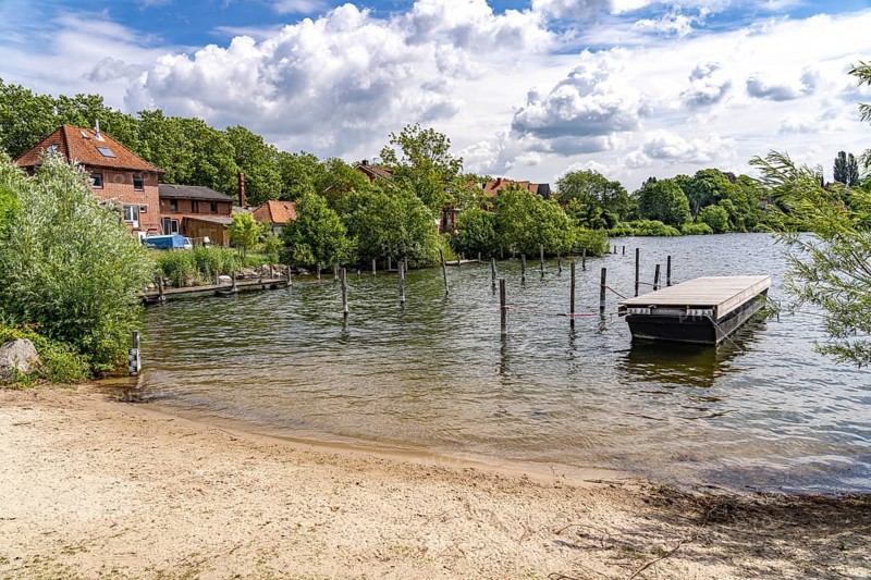 Beach on the GroÃŸer Plöner See near Plön, Schleswig-Holstein, Germany