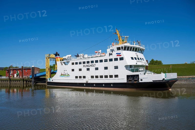 Ferry in the harbour, Tammensiel, Pellworm Island, North Frisia, North Sea, Schleswig-Holstein, Germany