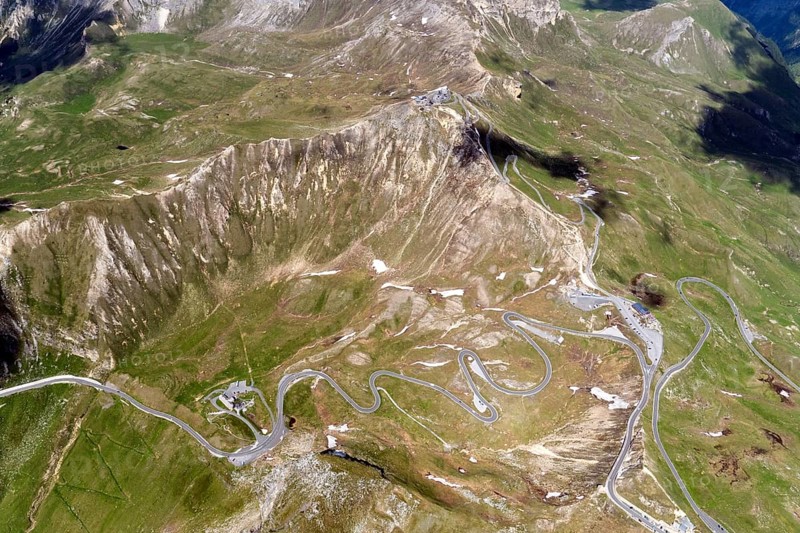 GroÃŸglockner-HochalpenstraÃŸe, GlocknerstraÃŸe (, high alpine mountain road, Salzburg, Carinthia, pass road, aerial view, Austria