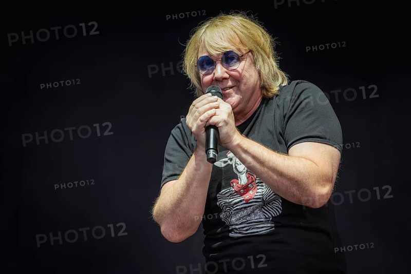 Tobias KÃ¼nzel, singer of the band Die Prinzen at the Berliner Rundfunk 91.4 Open Air in the Berlin ParkbÃ¼hne Wuhlheide on 05.07.2025