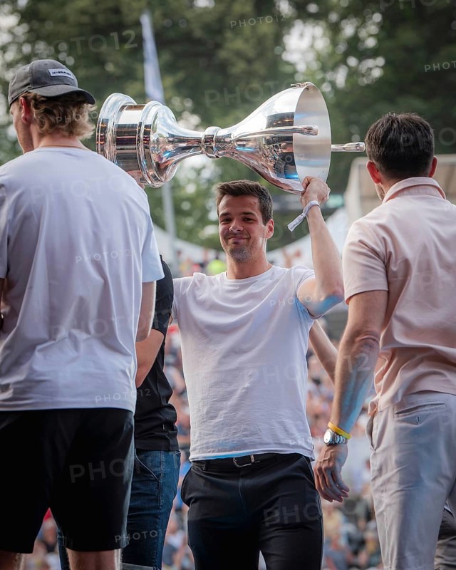 Players of the EisbÃ¤ren Berlin at the Berliner Rundfunk 91.4 Open Air in the Berlin ParkbÃ¼hne Wuhlheide on 05.07.2025